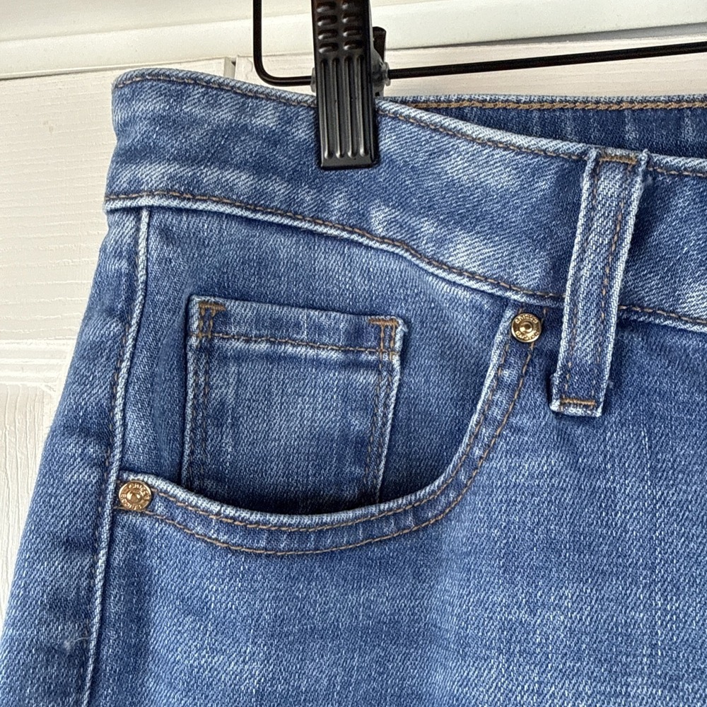Chico's So Slimming High Rise Flare Jeans Size 2R Size 12 Medium Wash - Picture 4 of 9